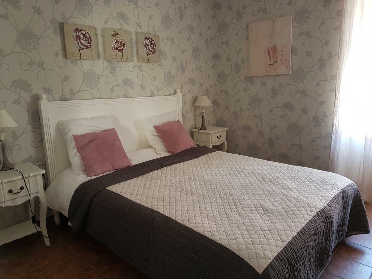 Les Impériales Bed and Breakfast Boursault Exterior foto